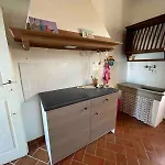 Antica Casa Nel Borgo Medievale Di Apartmán Prata