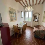 Antica Casa Nel Borgo Medievale Di *