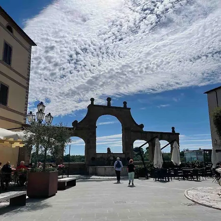 Antica Casa Nel Borgo Medievale Di *